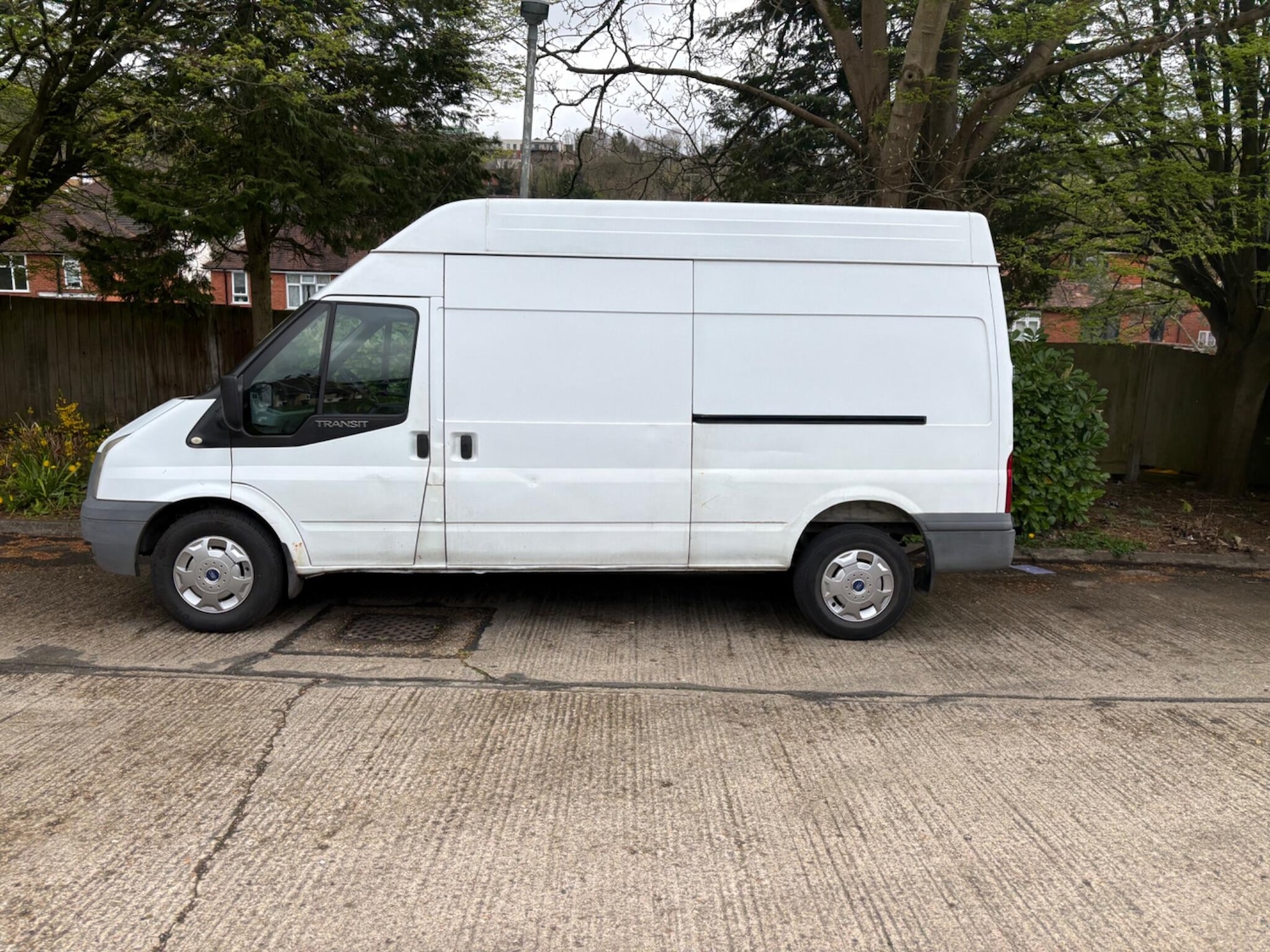 Used Ford Transit 2010 for sale - 78129214: Photo 2