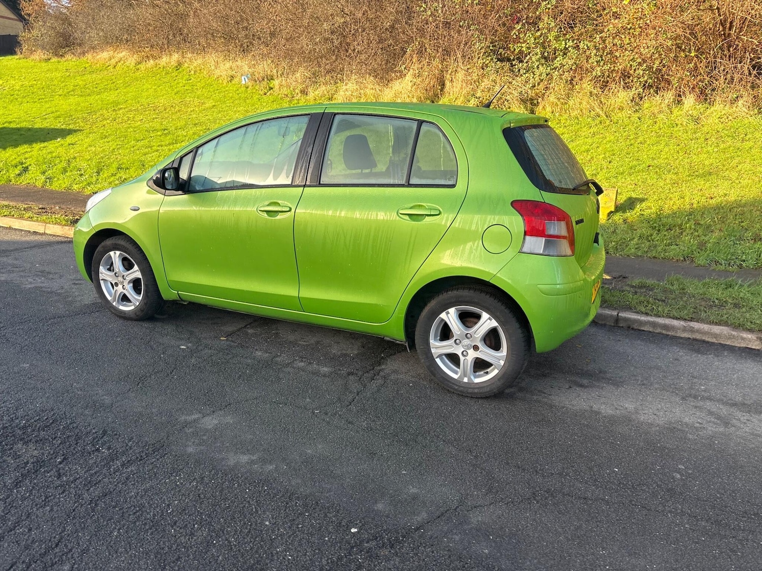 Used Toyota Yaris 2010 for sale - 77010599: Photo 14