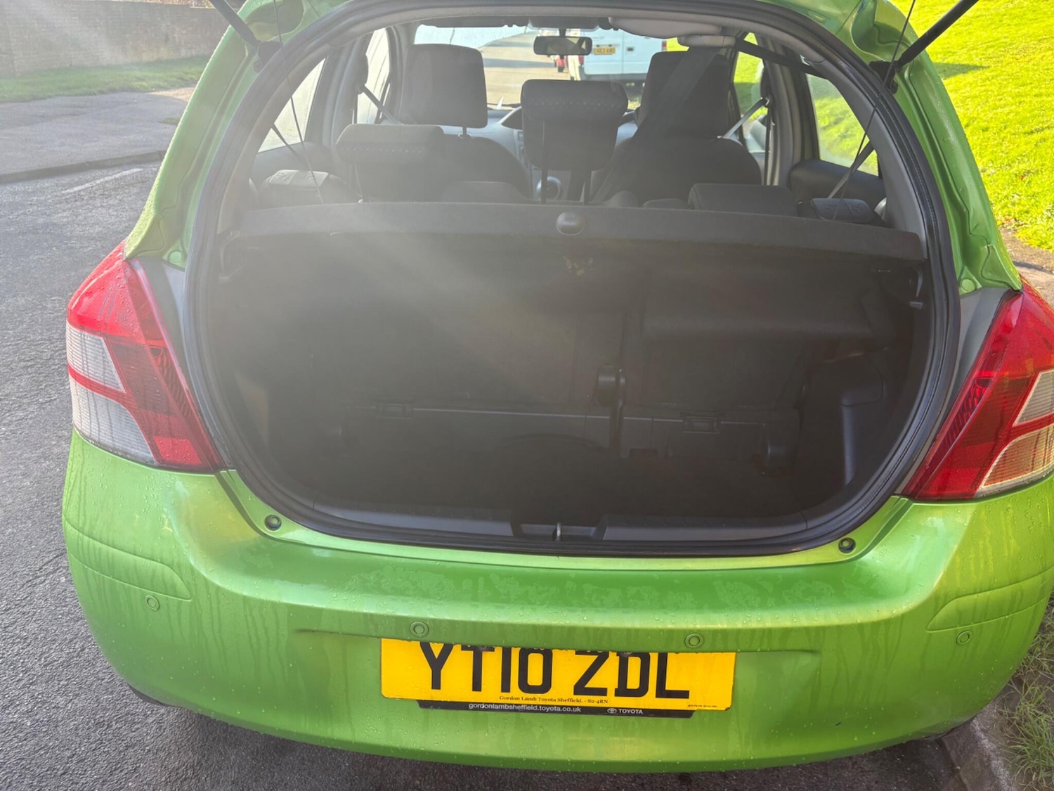 Used Toyota Yaris 2010 for sale - 77010599: Photo 26