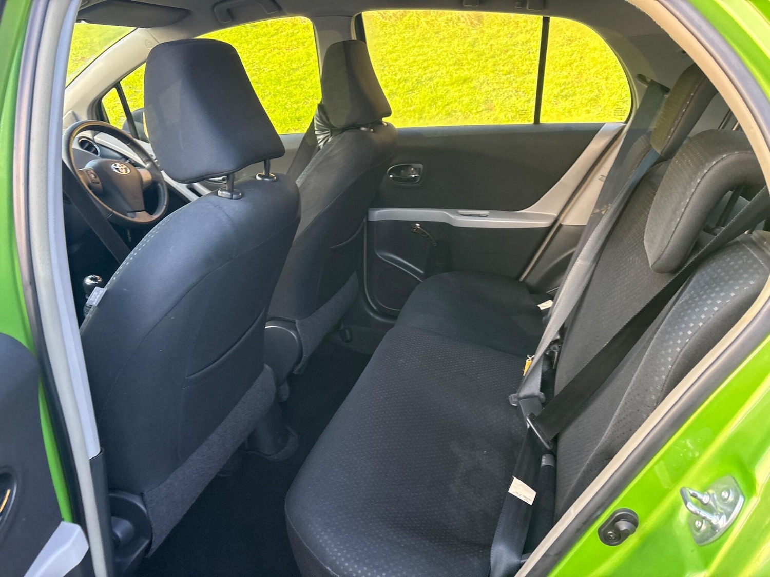 Used Toyota Yaris 2010 for sale - 77010599: Photo 30