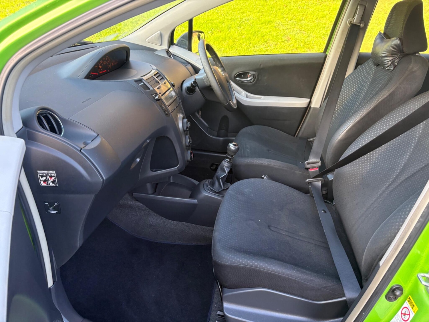 Used Toyota Yaris 2010 for sale - 77010599: Photo 33