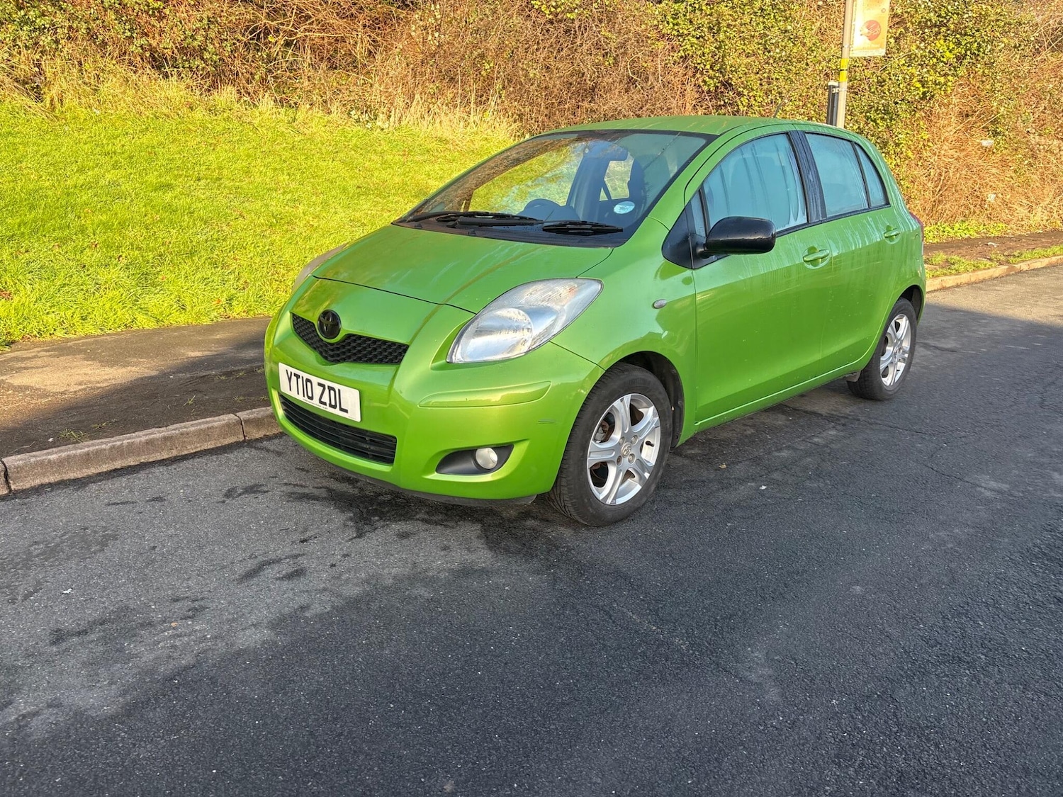 Used Toyota Yaris 2010 for sale - 77010599: Photo 41