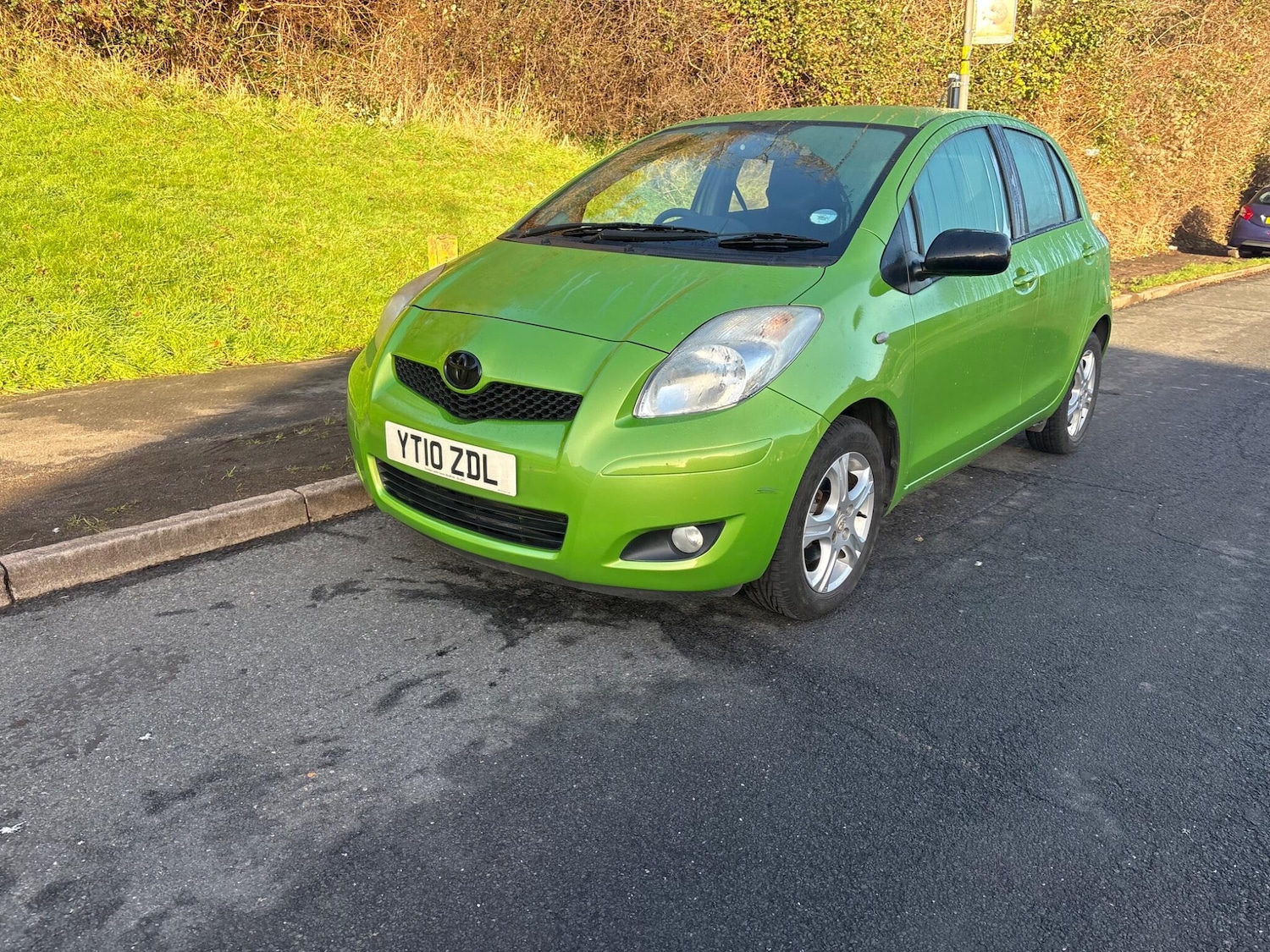 Used Toyota Yaris 2010 for sale - 77010599: Photo 64