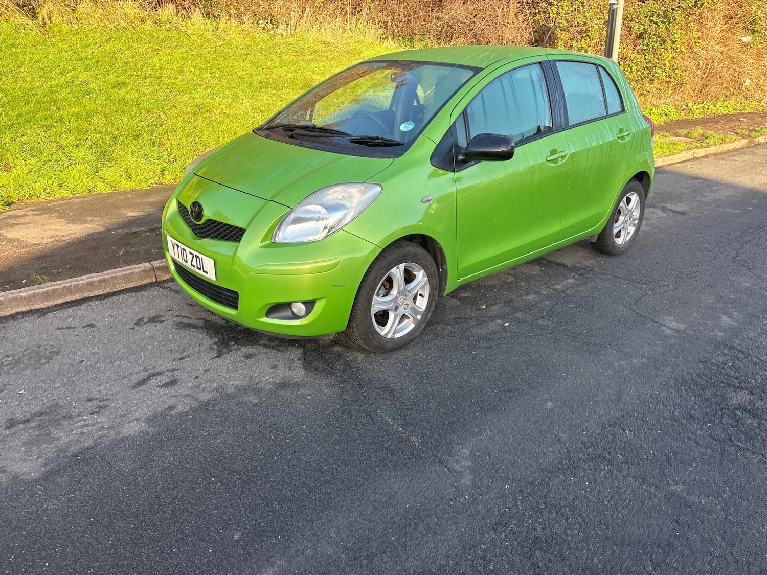 Used Toyota Yaris 2010 for sale - 77010599: Photo 66
