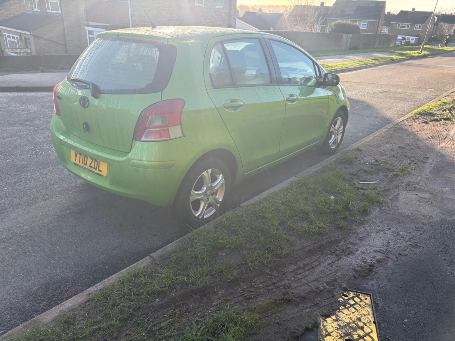 Used Toyota Yaris 2010 for sale - 77010599: Photo 72