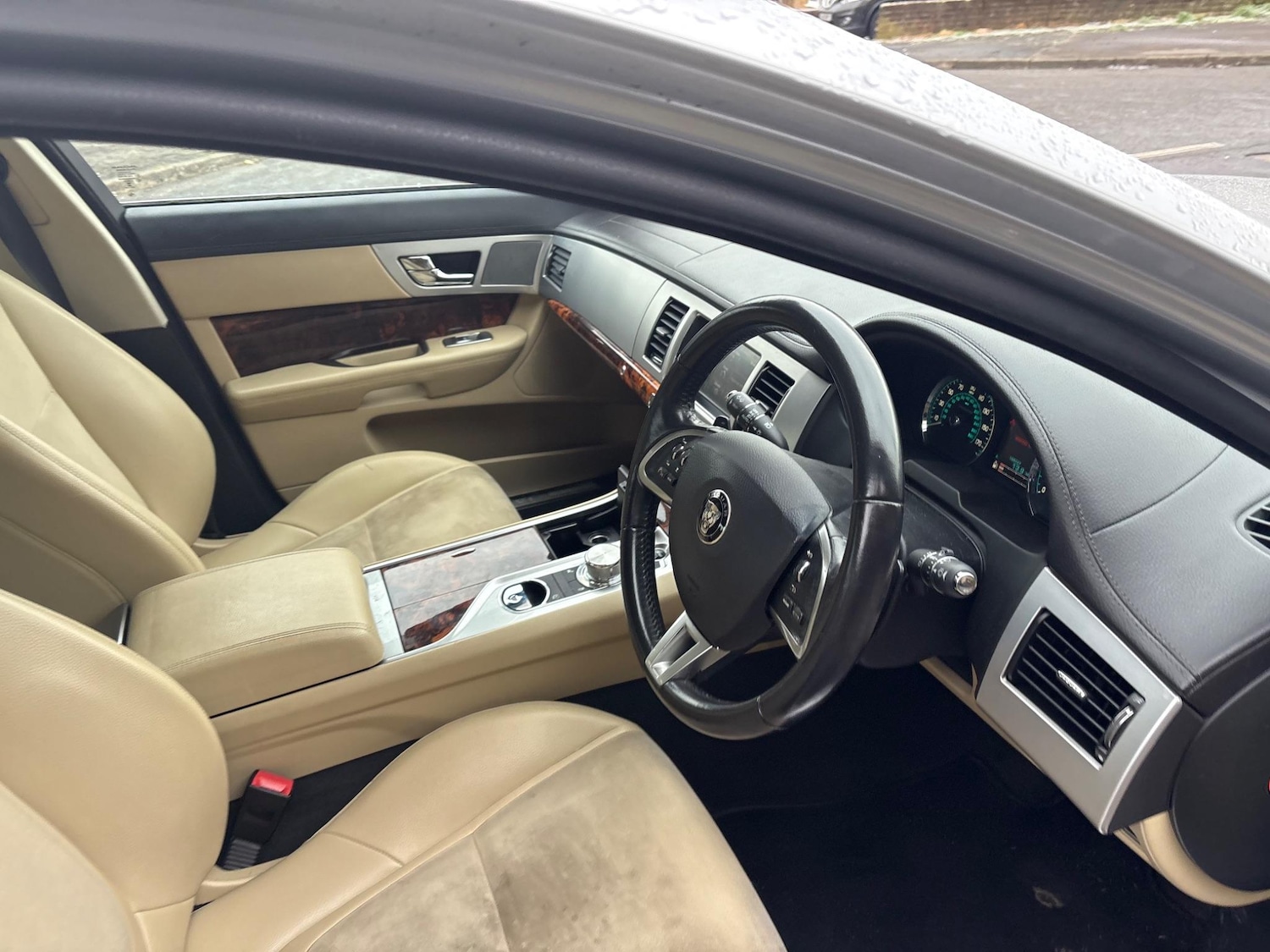 Used Jaguar XF 2013 for sale - 77608115: Photo 68