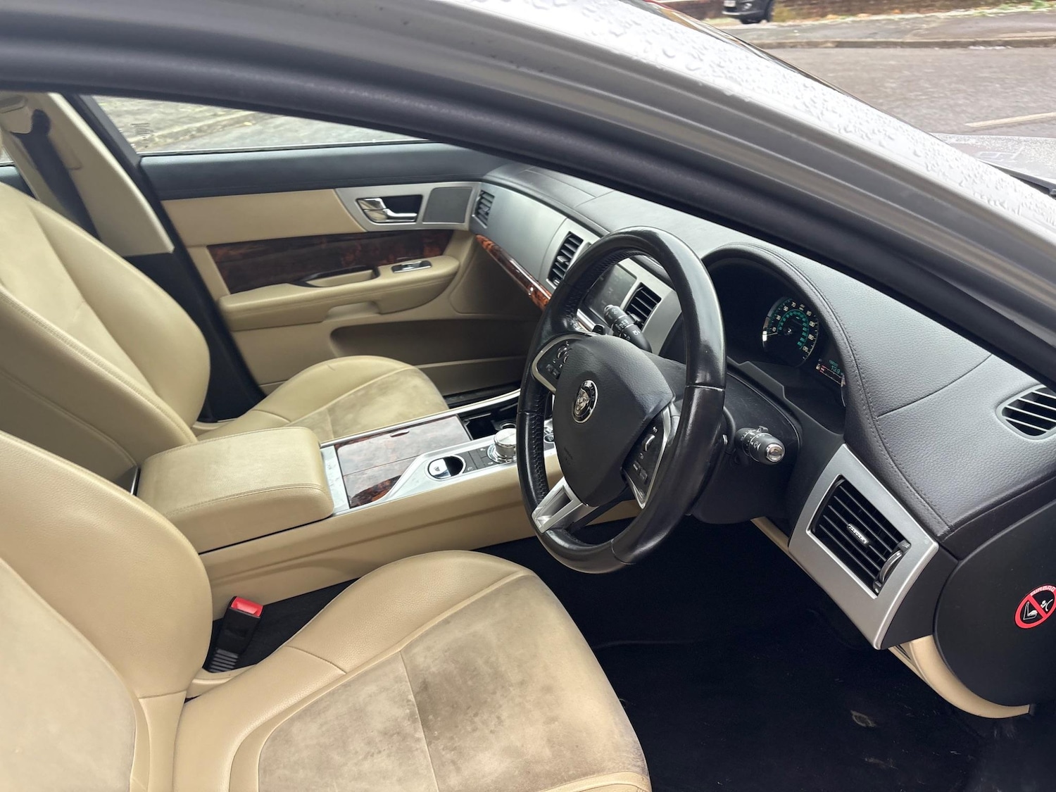 Used Jaguar XF 2013 for sale - 77608115: Photo 77