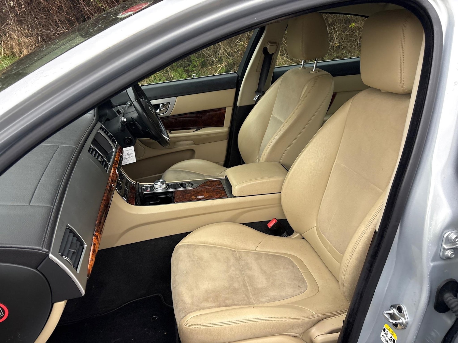 Used Jaguar XF 2013 for sale - 77608115: Photo 84