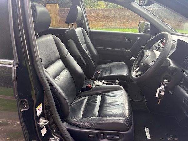 Used Honda CR-V 2011 for sale - 76096289: Photo 24