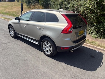 Used Volvo XC60 2011 for sale - 75582254: Photo