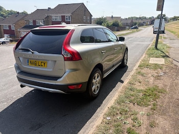 Used Volvo XC60 2011 for sale - 75582254: Photo