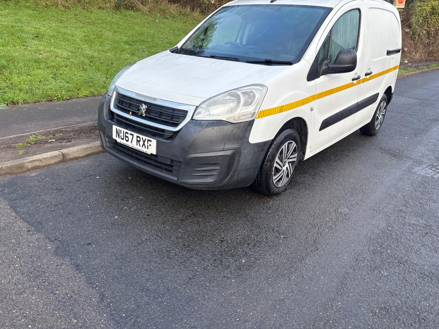 Used Peugeot Partner 2017 for sale - 76745473: Photo 12