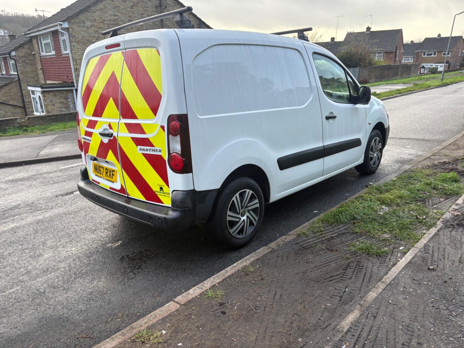 Used Peugeot Partner 2017 for sale - 76745473: Photo 29