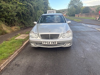 Used Mercedes-Benz C-Class 2004 for sale - 75866270: Photo