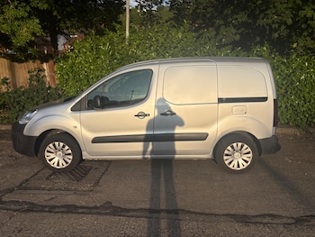 Used Citroen Berlingo 2017 for sale - 79238647: Photo
