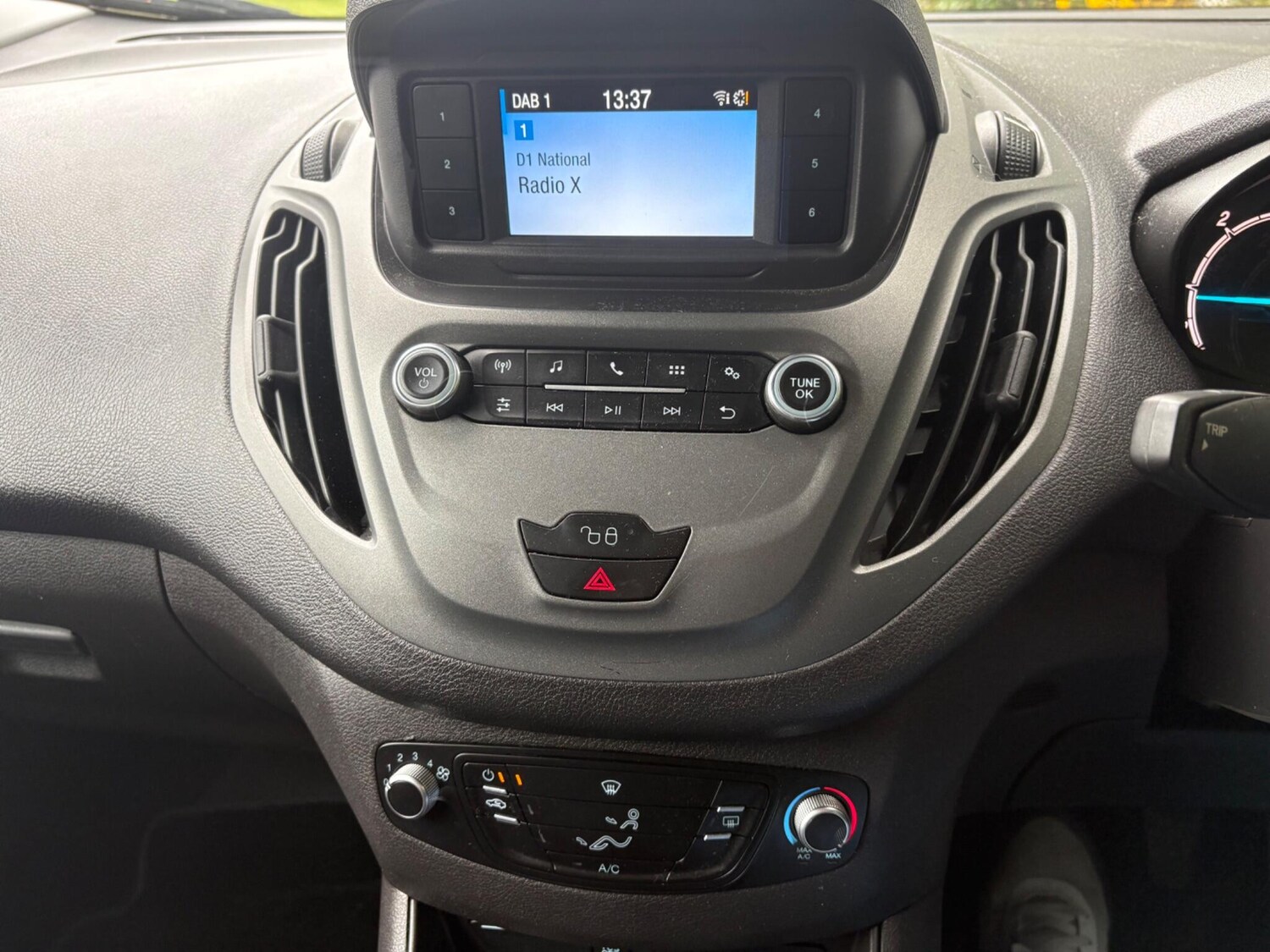 Used Ford Transit Courier 2019 for sale - 78043243: Photo 13