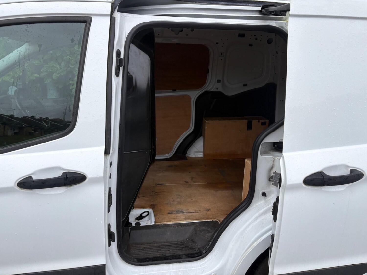 Used Ford Transit Courier 2019 for sale - 78043243: Photo 16