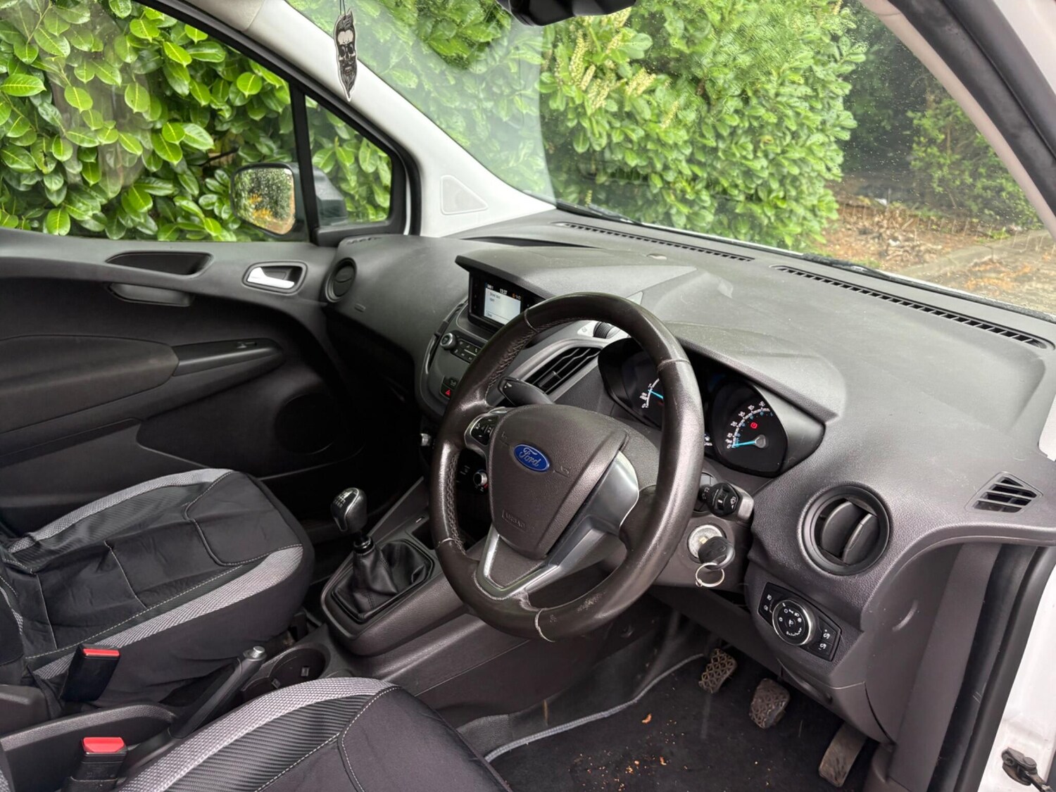 Used Ford Transit Courier 2019 for sale - 78043243: Photo 19