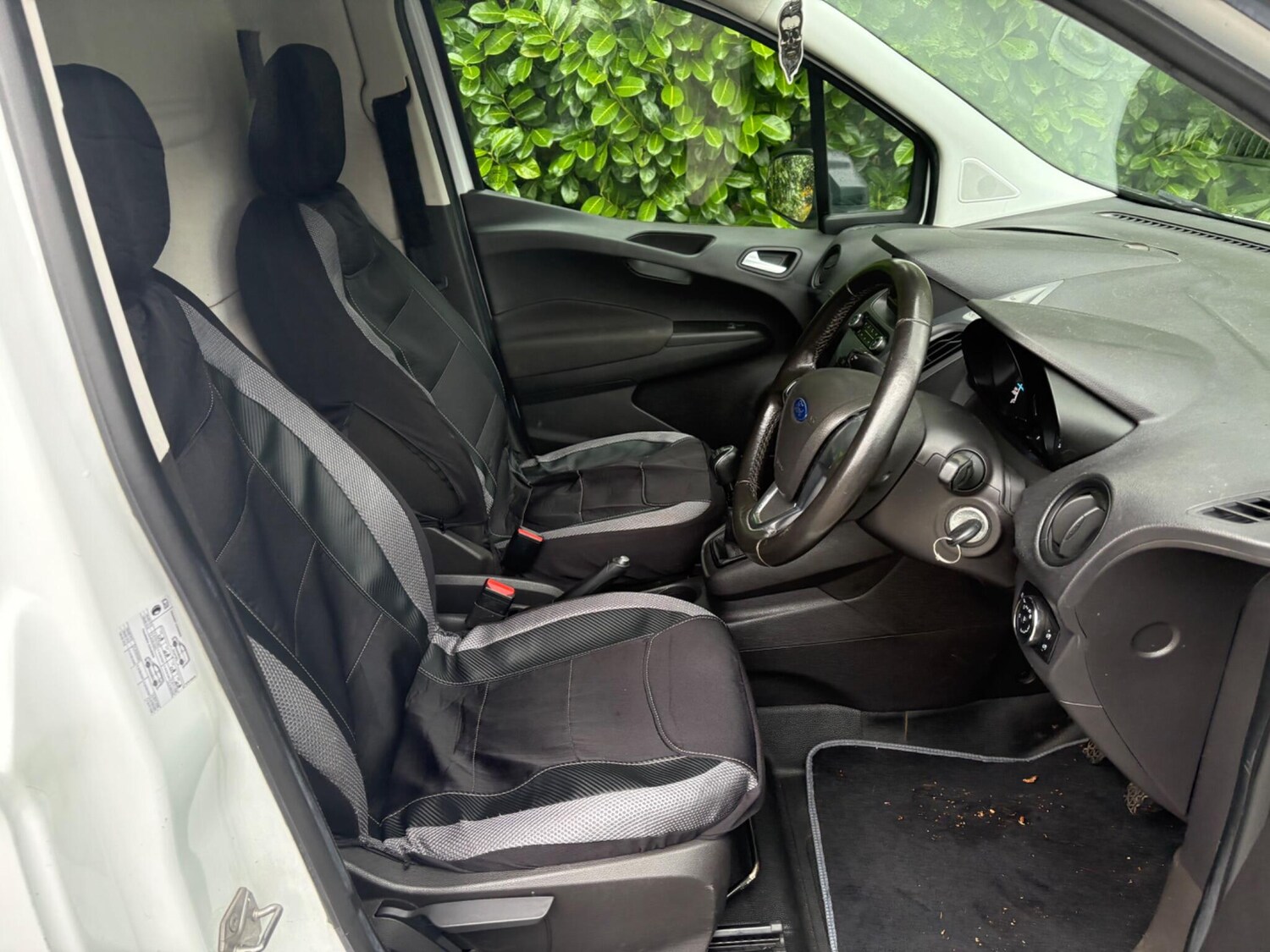 Used Ford Transit Courier 2019 for sale - 78043243: Photo 20