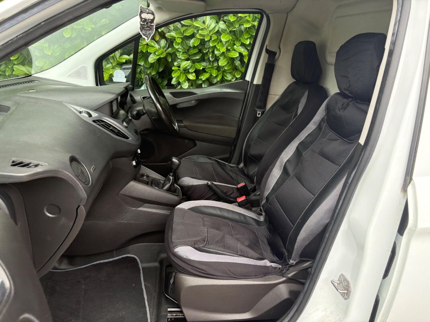 Used Ford Transit Courier 2019 for sale - 78043243: Photo 27