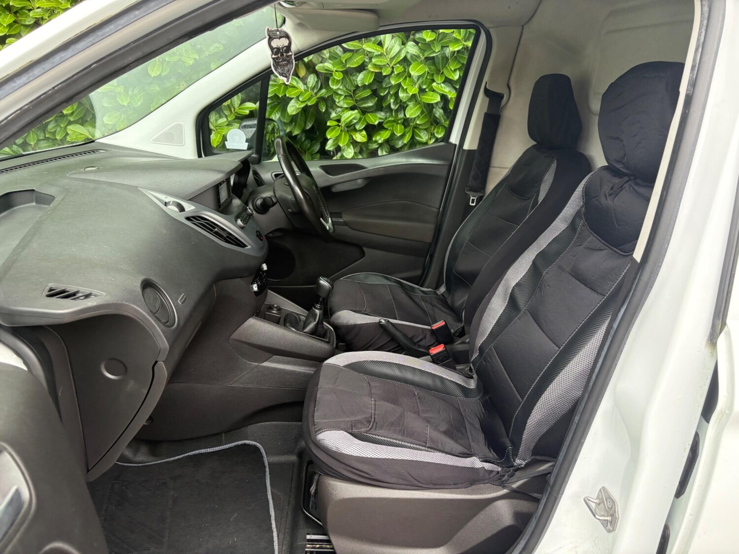 Used Ford Transit Courier 2019 for sale - 78043243: Photo 29