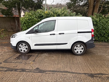 Used Ford Transit Courier 2019 for sale - 78043243: Photo