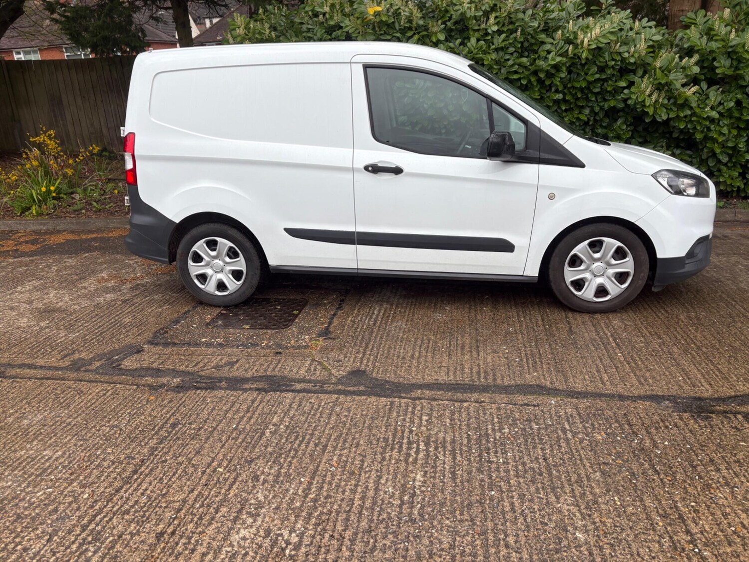 Used Ford Transit Courier 2019 for sale - 78043243: Photo 38