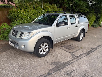 Used Nissan Navara 2015 for sale - 78638492: Photo