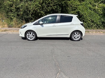 Used Toyota Yaris 2012 for sale - 75293360: Photo