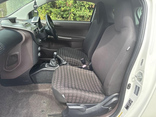 Used Toyota IQ 2009 for sale - 76229704: Photo 27