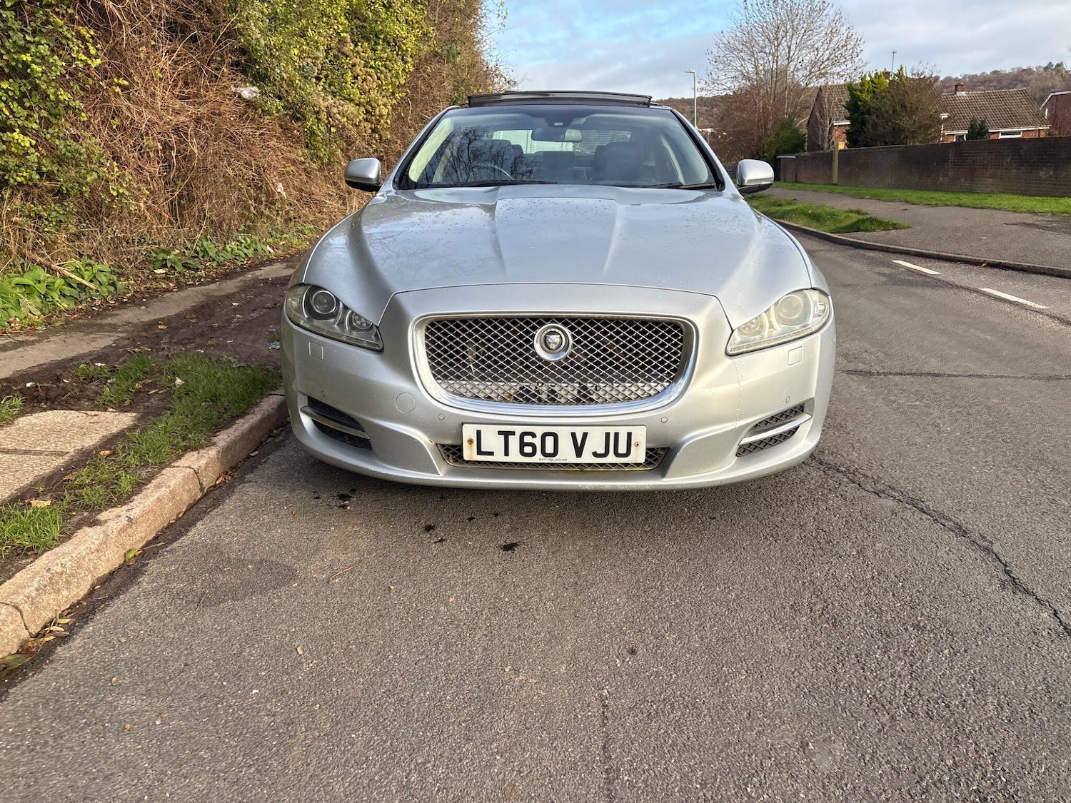 Used Jaguar XJ 2010 for sale - 76648120: Photo 27