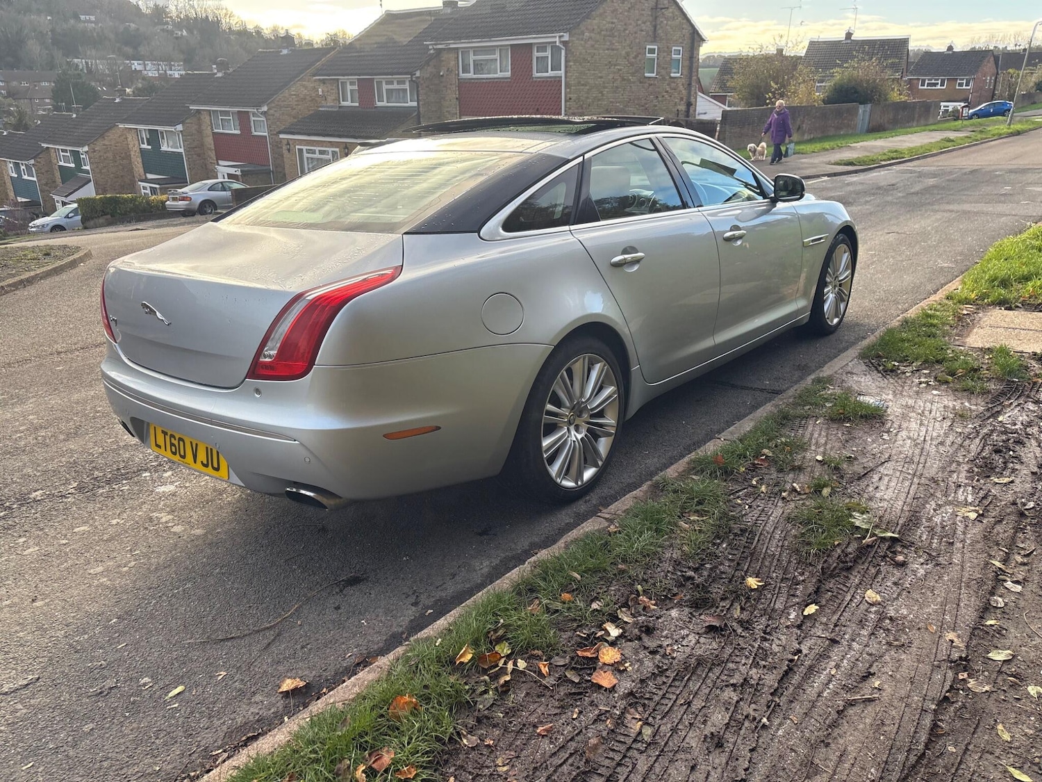 Used Jaguar XJ 2010 for sale - 76648120: Photo 38