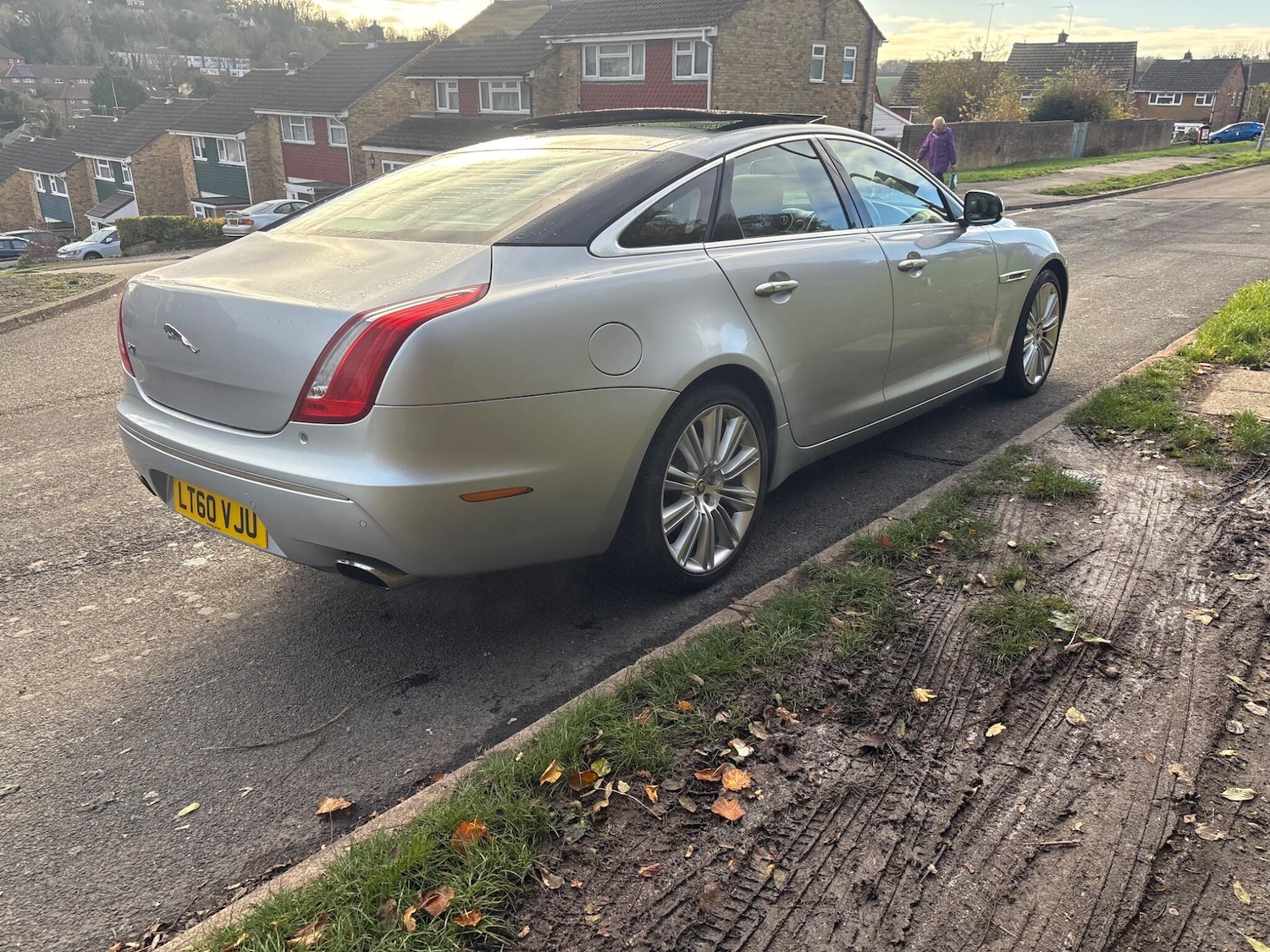 Used Jaguar XJ 2010 for sale - 76648120: Photo 42