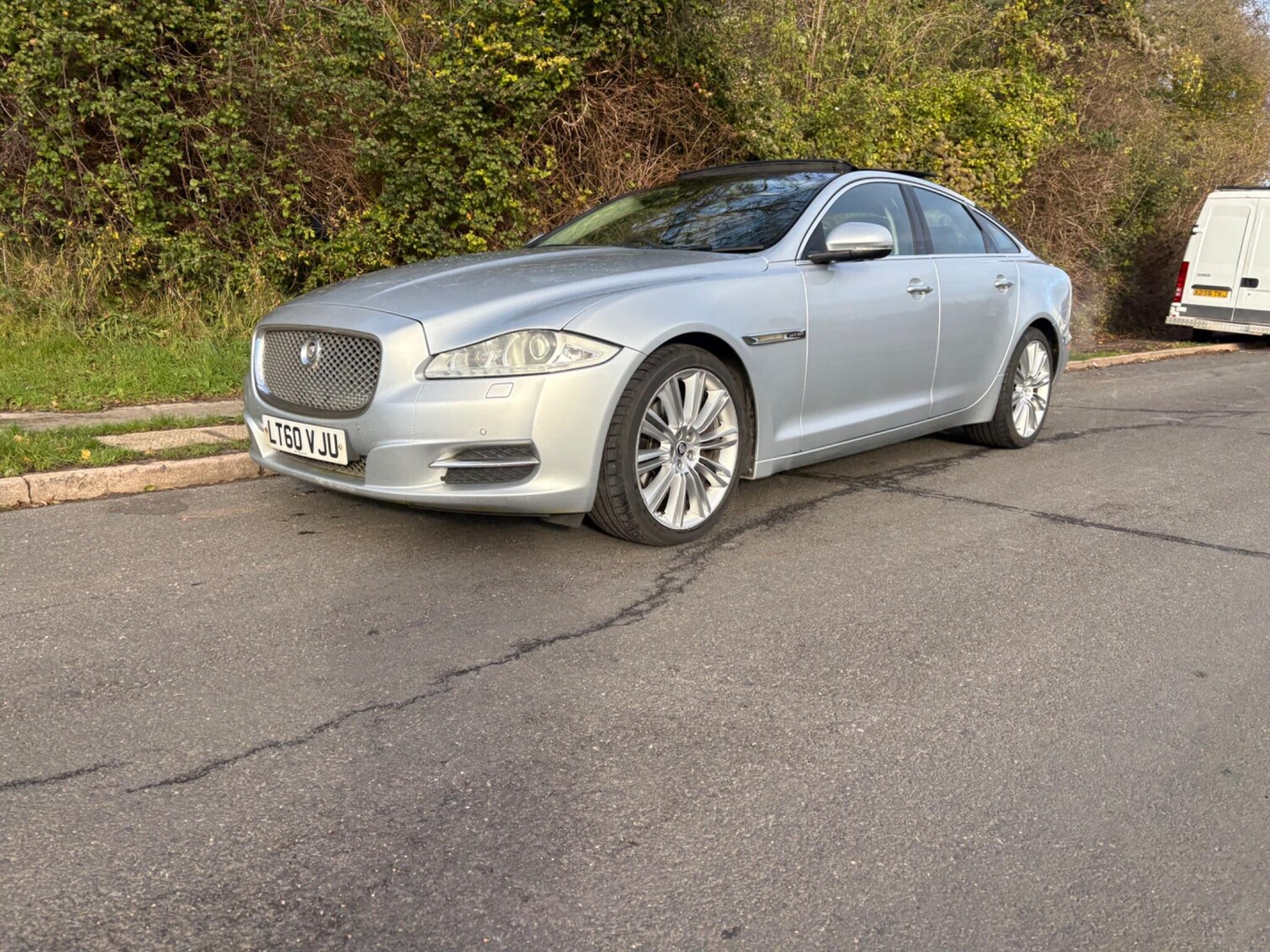 Used Jaguar XJ 2010 for sale - 76648120: Photo 53