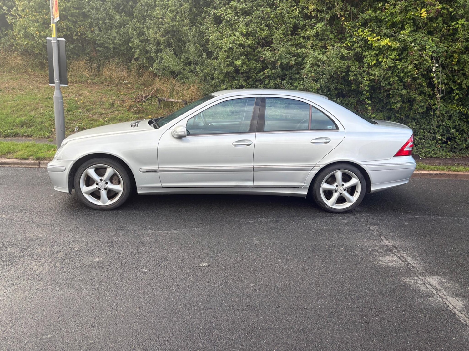 Used Mercedes-Benz C-Class 2004 for sale - 76074867: Photo 36