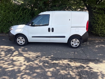 Used Fiat Doblo 2016 for sale - 79610860: Photo
