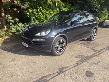 Used Porsche Cayenne 2012 for sale - 79331056: Photo