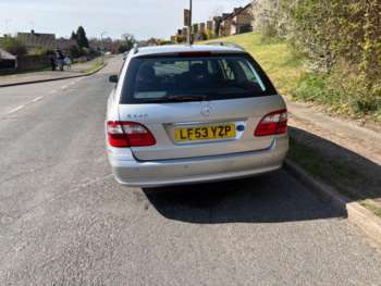 Used Mercedes-Benz E-Class 2004 for sale - 74740577: Photo
