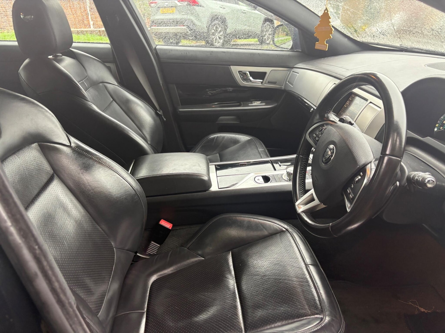 Used Jaguar XF 2013 for sale - 76217653: Photo 14