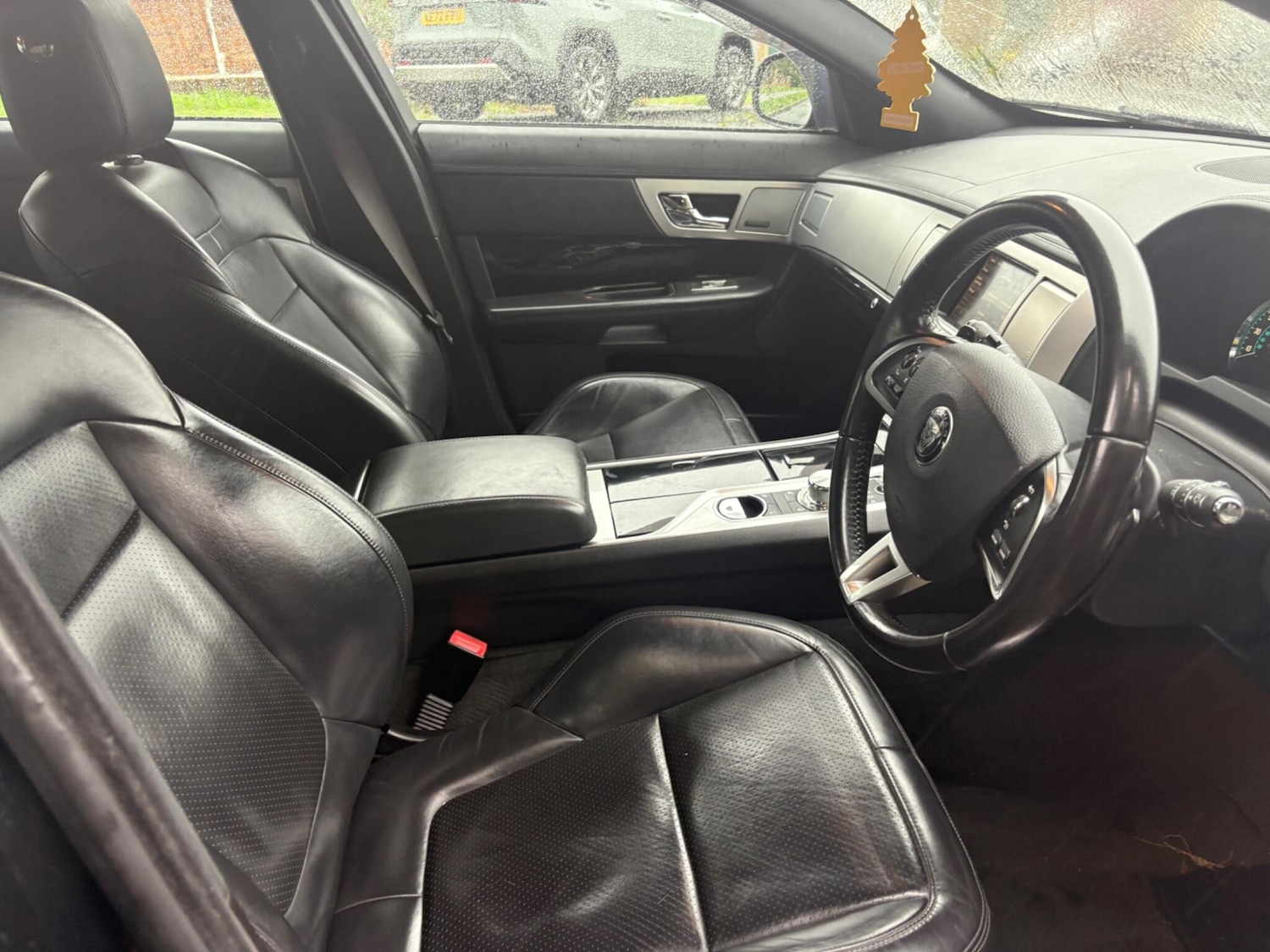 Used Jaguar XF 2013 for sale - 76217653: Photo 19