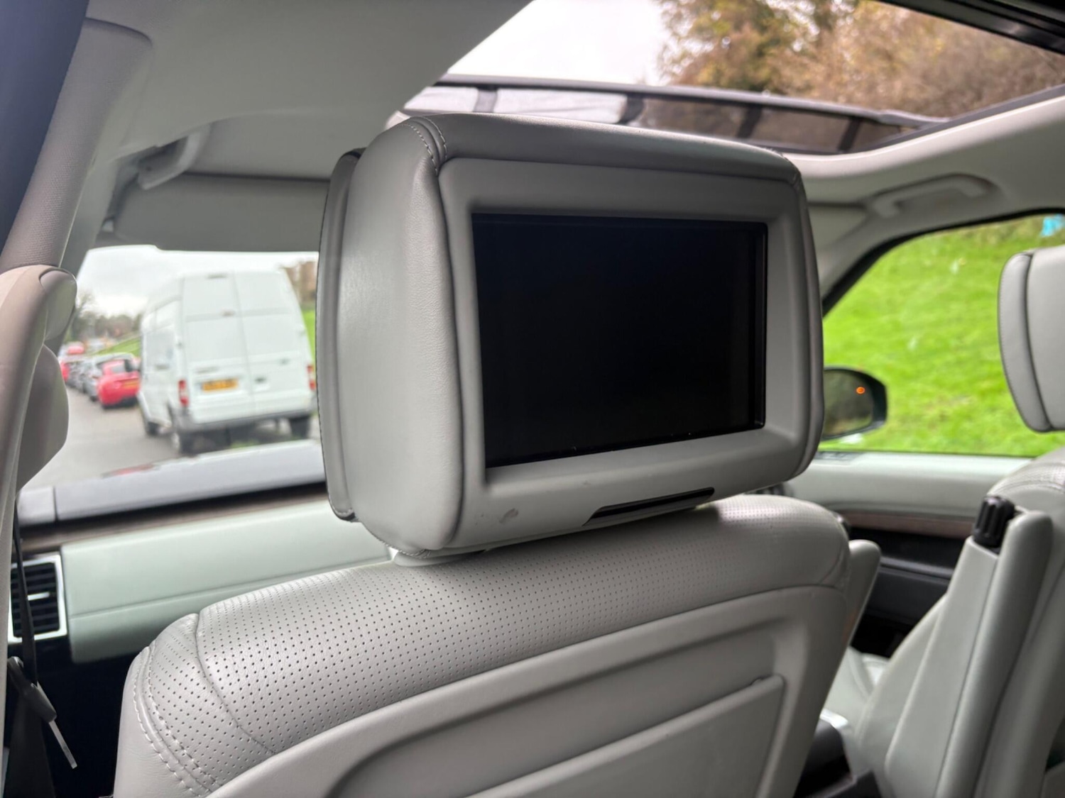 Used Land Rover Discovery 2017 for sale - 76731740: Photo 31