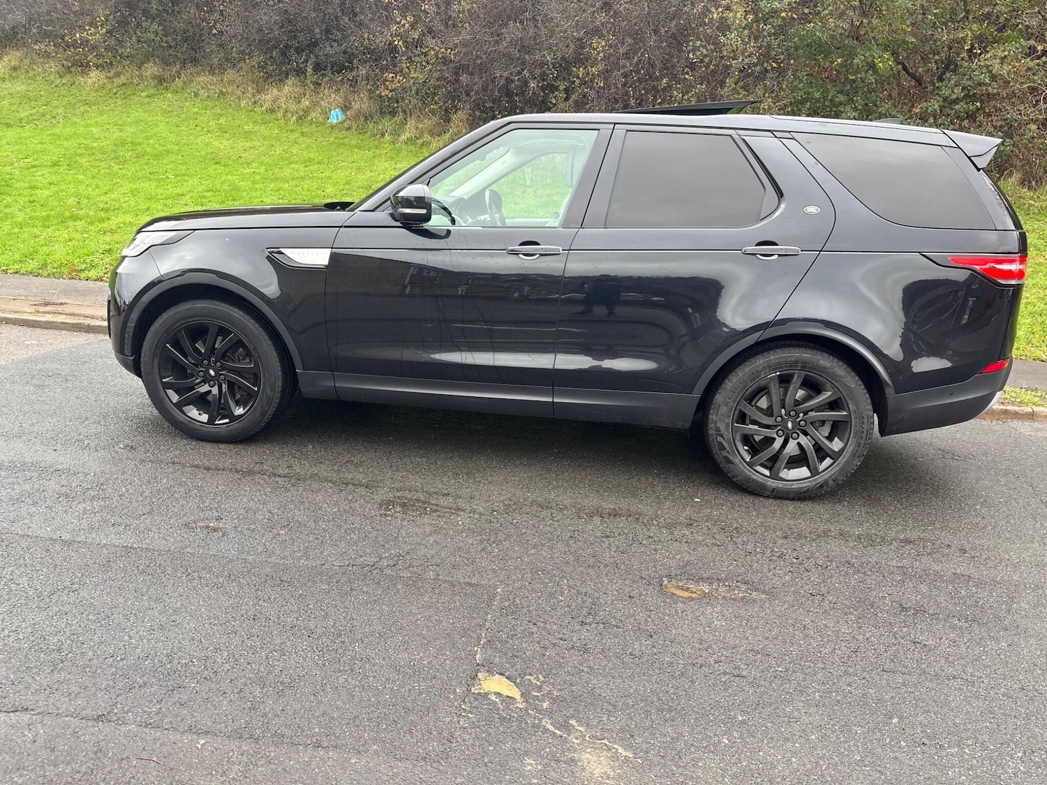 Used Land Rover Discovery 2017 for sale - 76731740: Photo 64