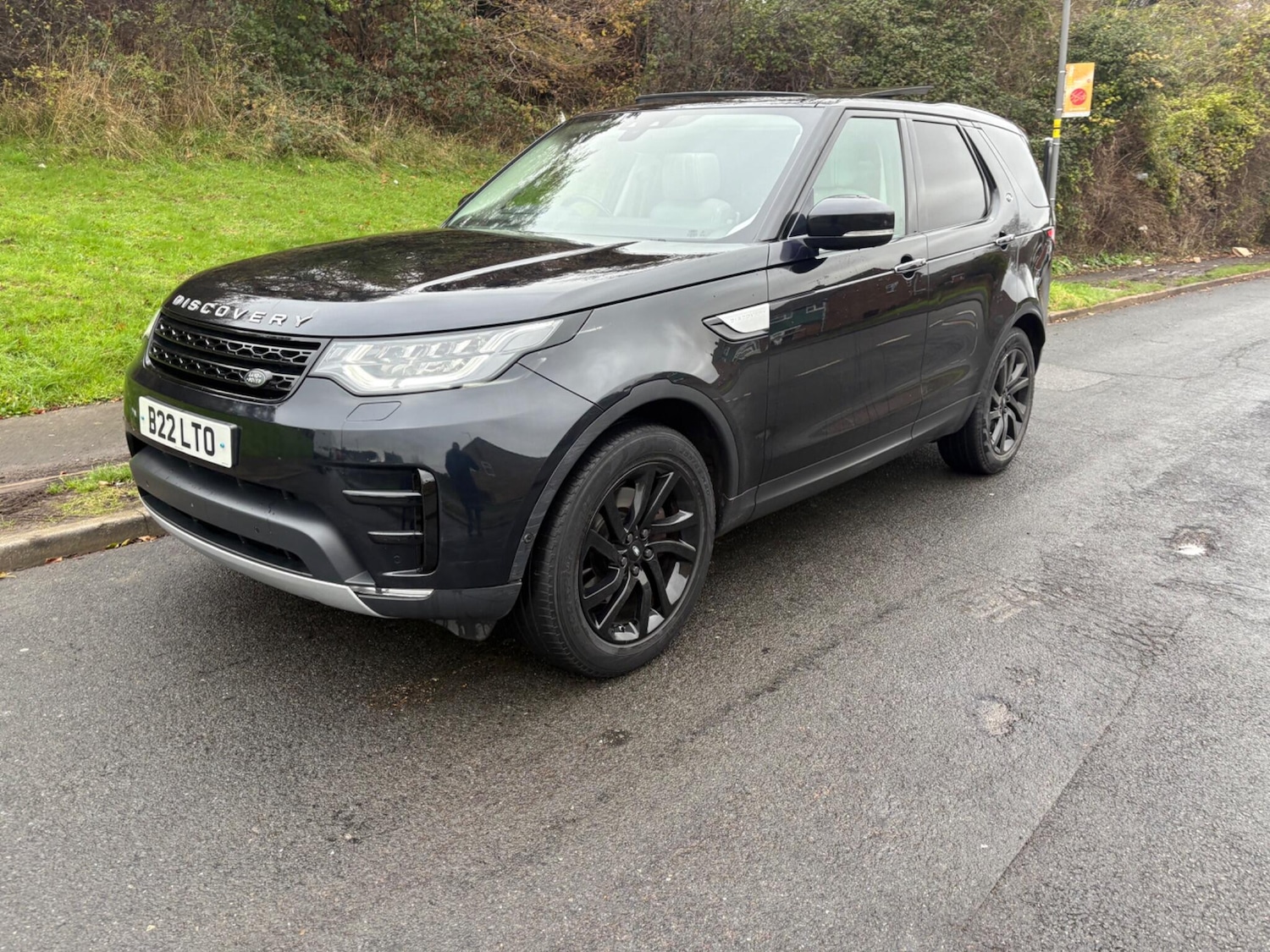 Used Land Rover Discovery 2017 for sale - 76731740: Photo 75