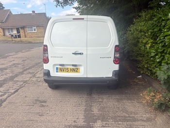 Used Peugeot Partner 2015 for sale - 79257135: Photo