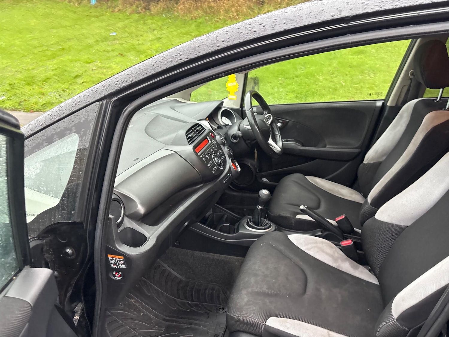 Used Honda Jazz 2013 for sale - 76836540: Photo 24