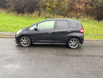 Used Honda Jazz 2013 for sale - 76836540: Photo