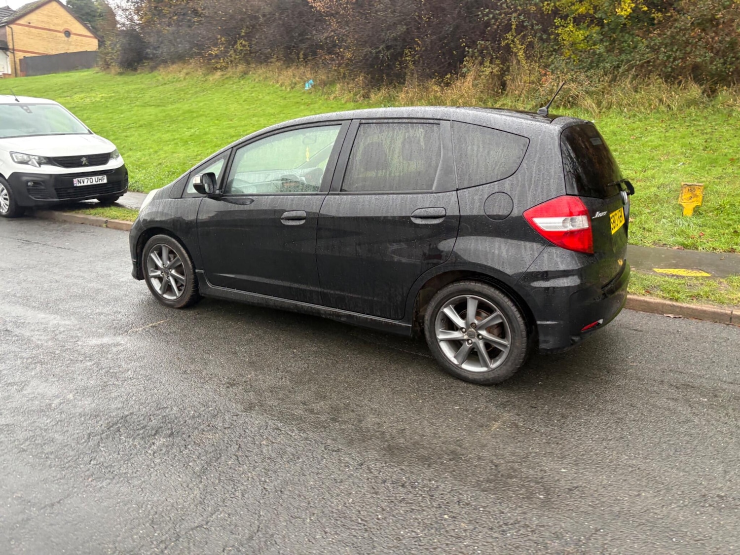 Used Honda Jazz 2013 for sale - 76836540: Photo 3