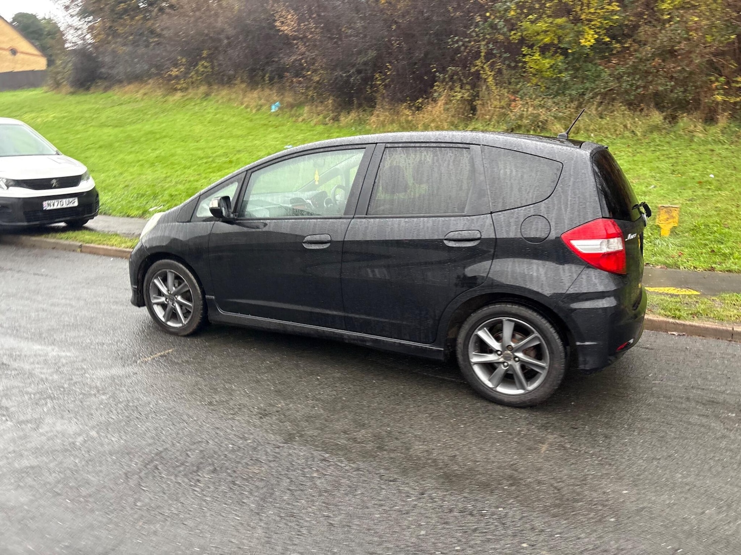 Used Honda Jazz 2013 for sale - 76836540: Photo 30