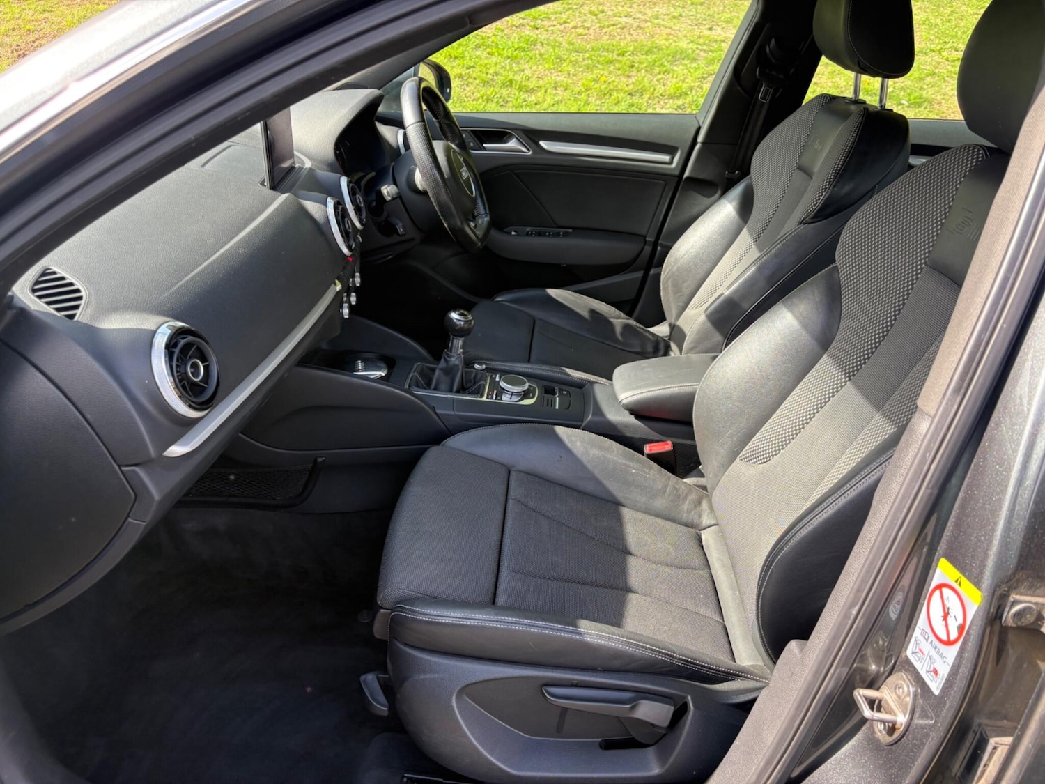 Vehicle 28