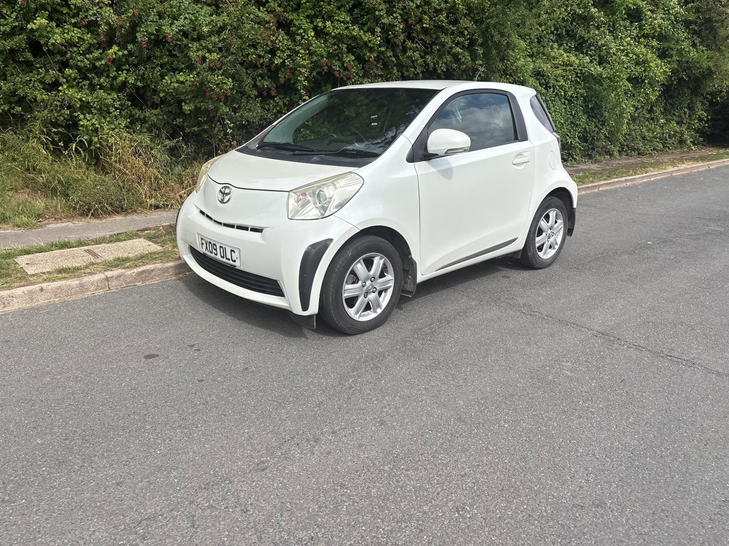 Used Toyota IQ 2009 for sale - 76999602: Photo 37